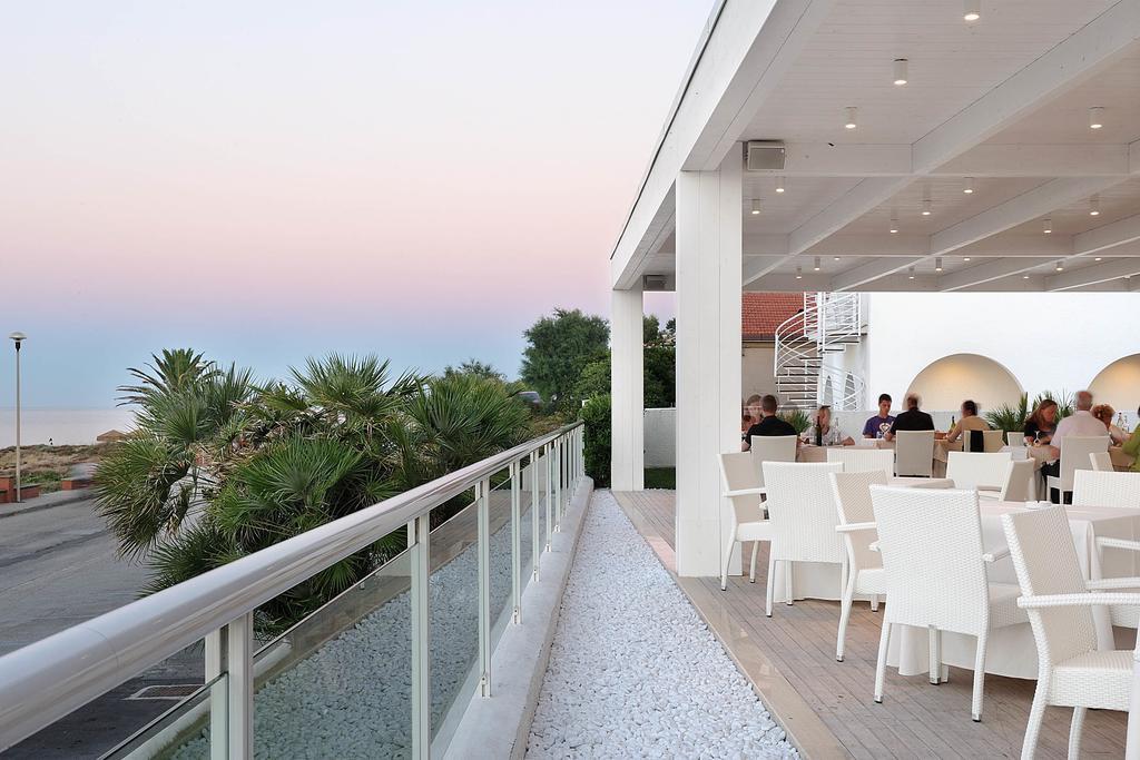 Hotel Sporting Casalbordino Eksteriør billede